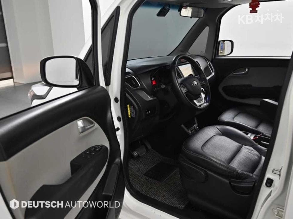 Kia Ray (van)1.0 Gasoline Luxury - 11