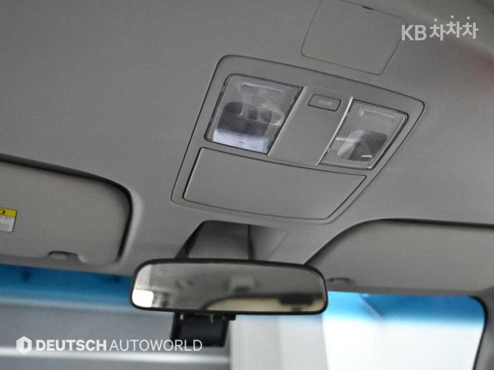 Kia Ray (van)1.0 Gasoline Luxury - 19