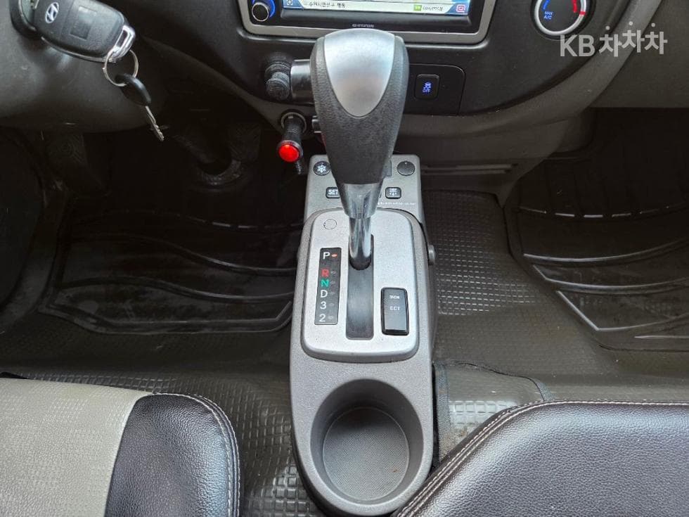 Hyundai Porter 2Extra Long Super Cab 냉동Top (Cargo)차 SUP 트윈컴프 - 13