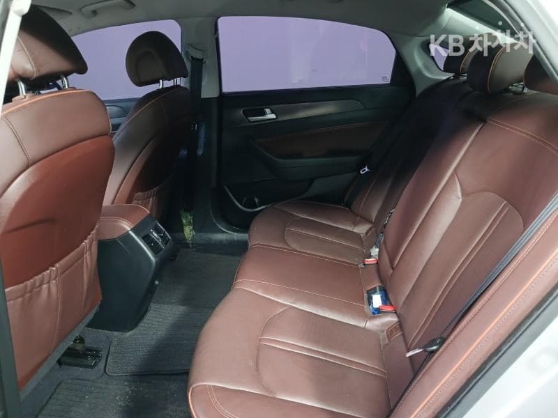 Hyundai Sonata LF2.0 케어Plus - 8