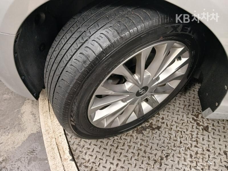 Hyundai Sonata LF2.0 케어Plus - 20