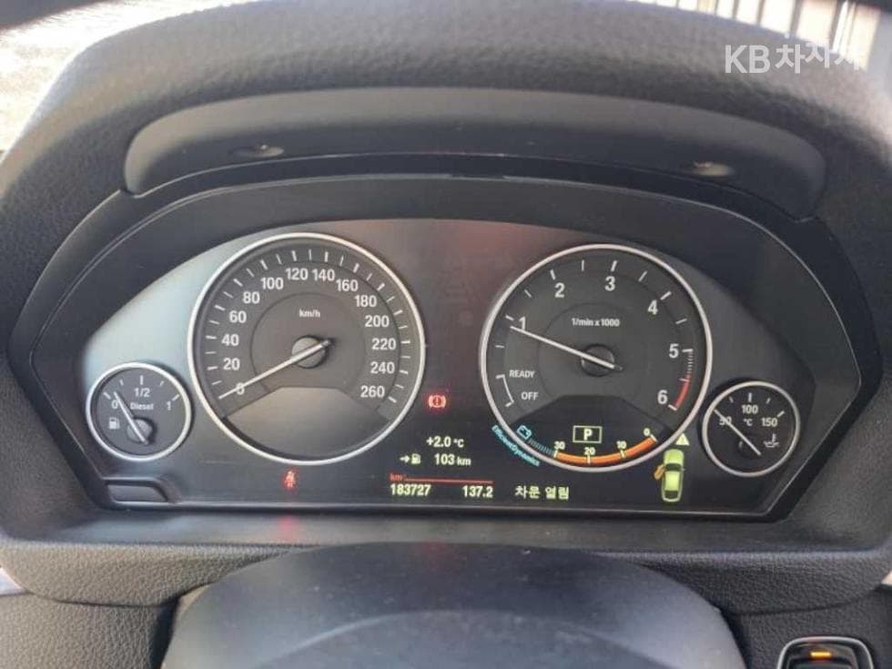 BMW Gran Turismo3 Series GT 320d F34 xDrive - 15