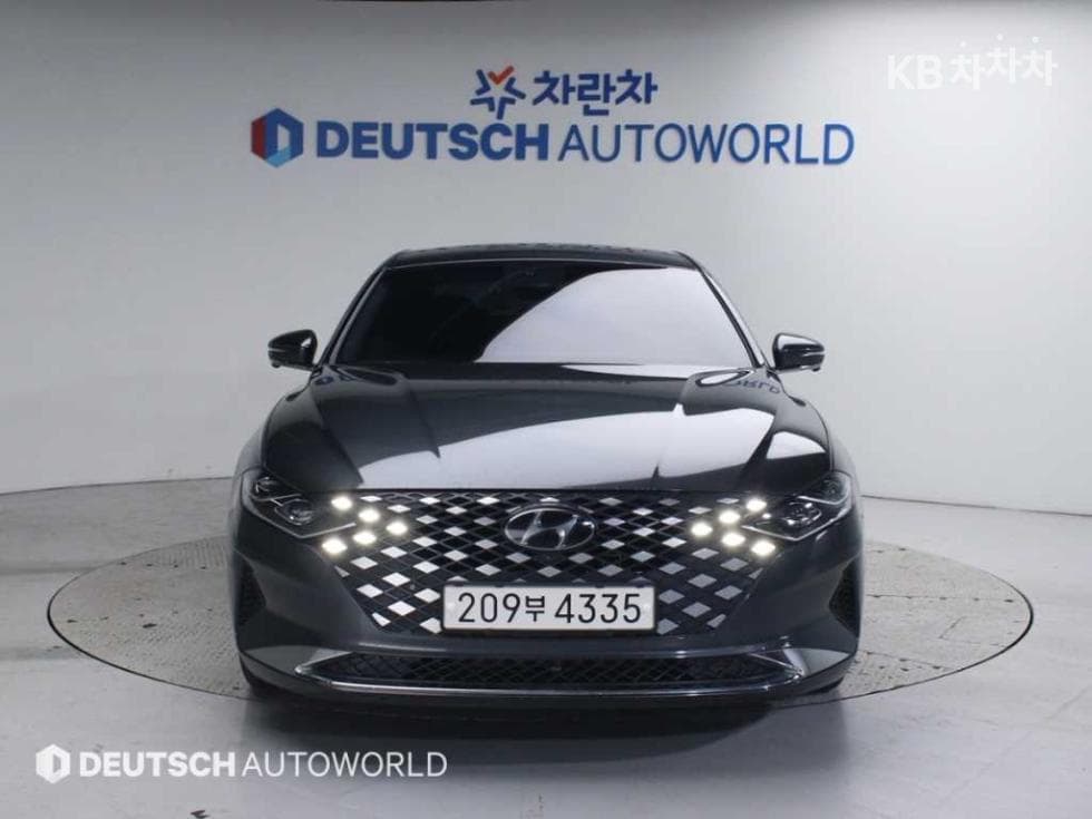 Hyundai The New (facelift) Grandeur (Azera) Hybrid2.4 Exclusive - 3