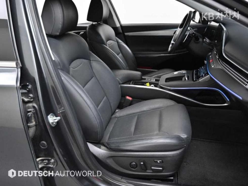 Hyundai The New (facelift) Grandeur (Azera) Hybrid2.4 Exclusive - 10