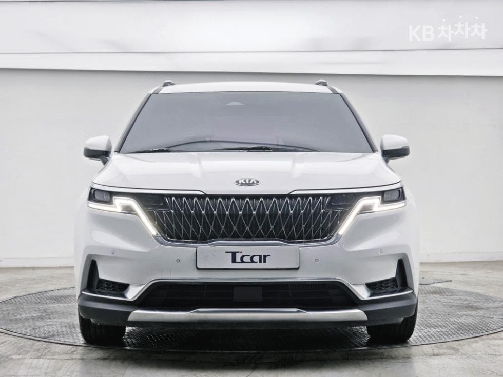 Kia Carnival 4th generationD2.2 9-seater Noblesse - 4