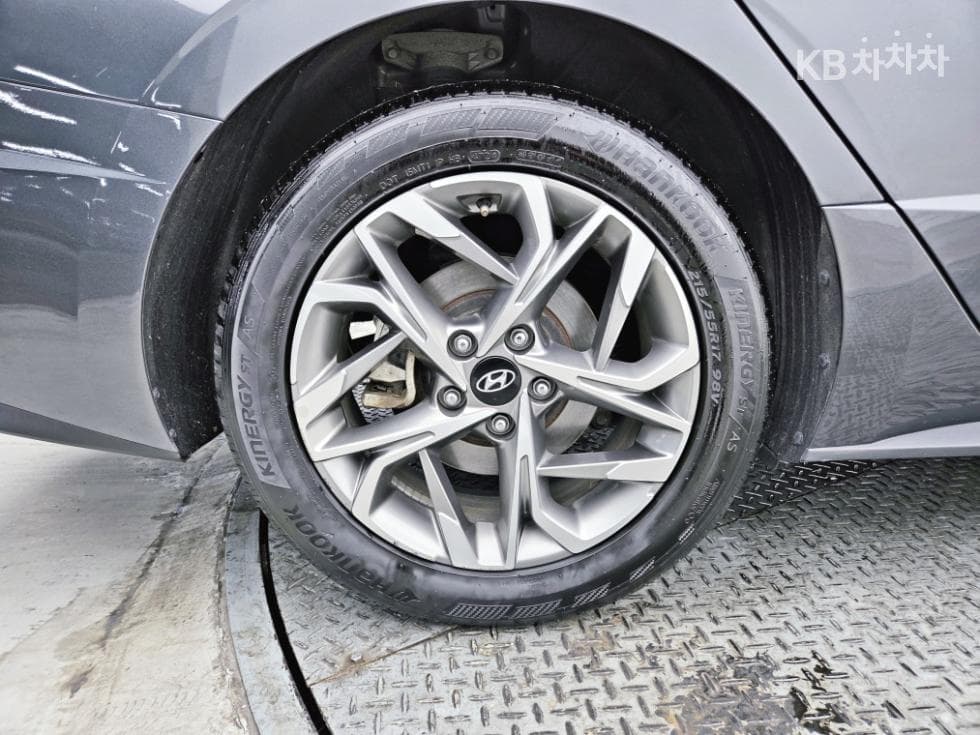 Хюндай Соната (DN8)2.0 Premium - 24