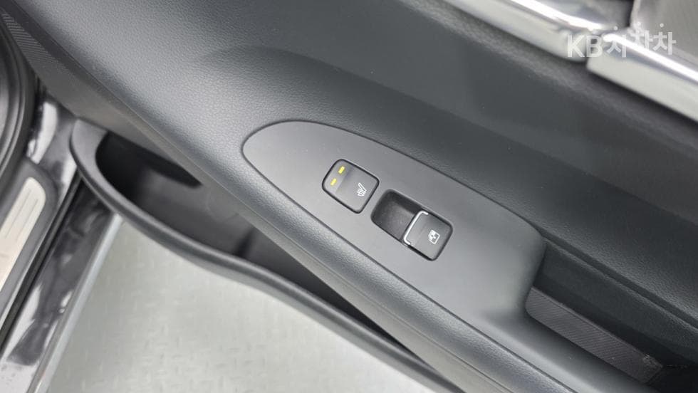 Хюндай The New (фейслифт) Grandeur (Azera) Хибрид2.4 Premium - 9