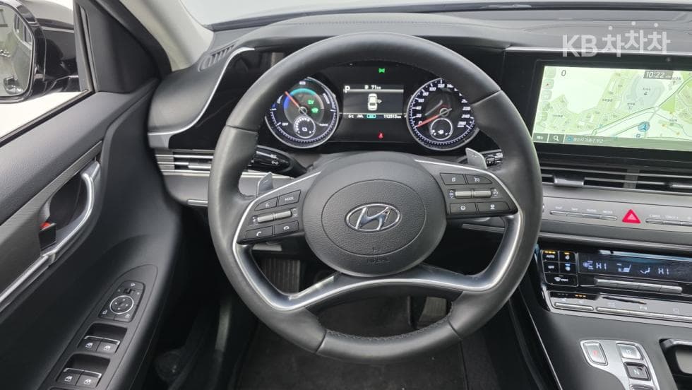 Хюндай The New (фейслифт) Grandeur (Azera) Хибрид2.4 Premium - 12