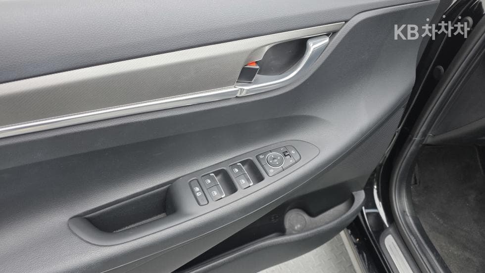 Хюндай The New (фейслифт) Grandeur (Azera) Хибрид2.4 Premium - 15