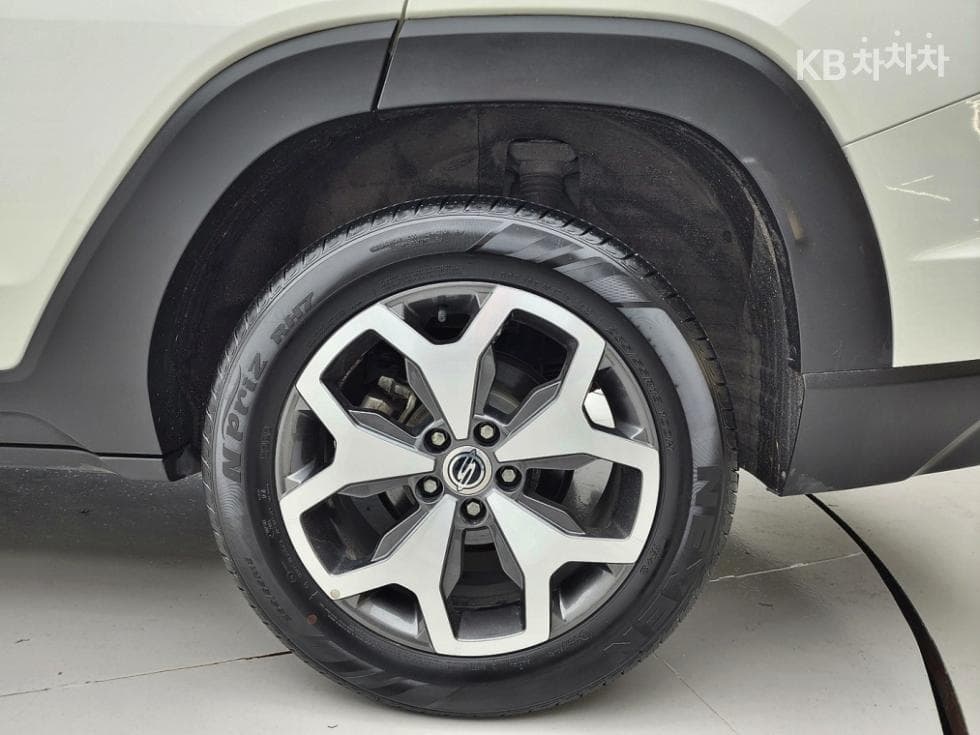 KG Mobility 토레스(J100)1.5 GDI Turbo T5 - 19