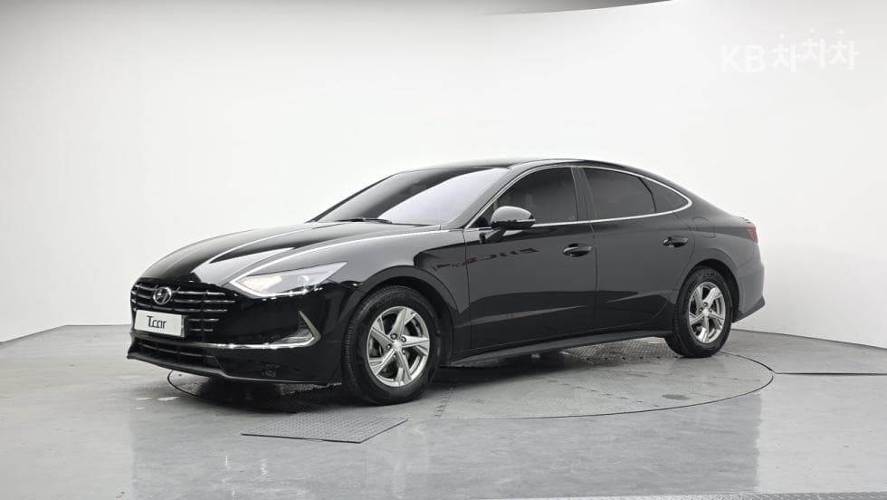 Hyundai Sonata (DN8) 2.0 LPG Rental car Style - Image 1