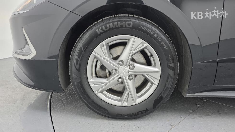 Hyundai Sonata (DN8)2.0 LPG Rental car Style - 13