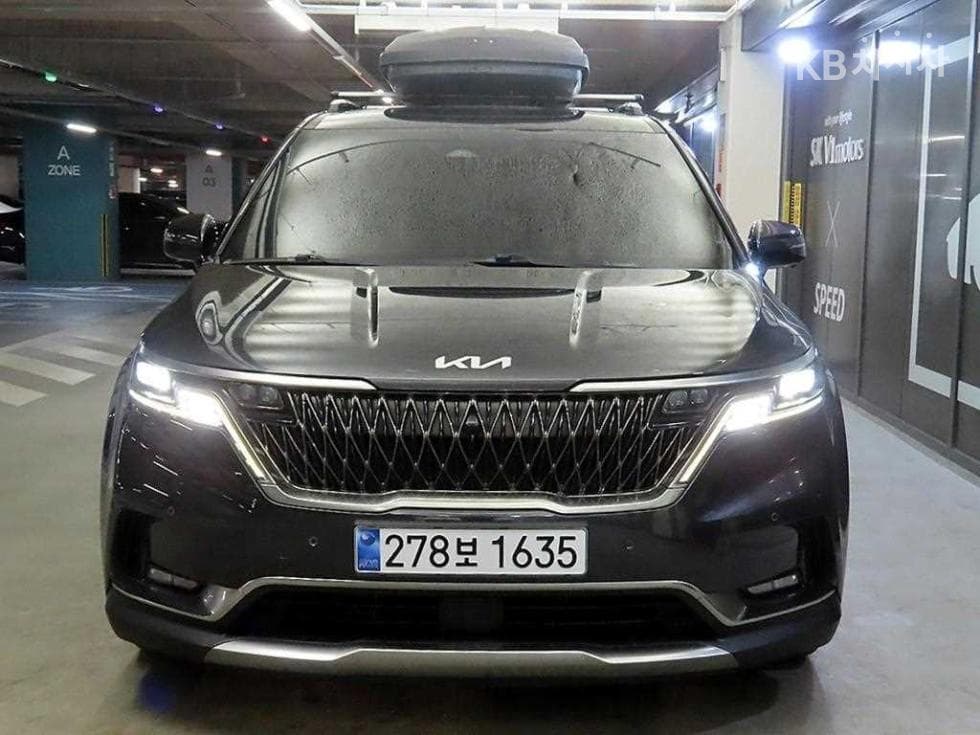 Kia Carnival 4th generationD2.2 7-seater (Limousine) Signature - 2
