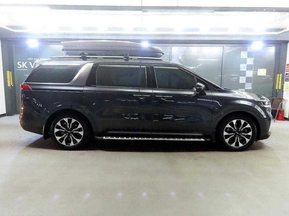 Kia Carnival 4th generationD2.2 7-seater (Limousine) Signature - 3