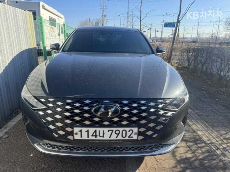 Hyundai The New (facelift) Grandeur (Azera) 3.3 Calligraphy - Image 1