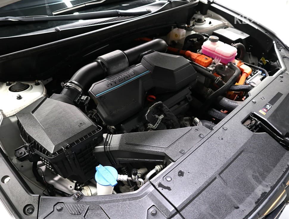 Hyundai The All New Tucson Hybrid(NX (Lexus SUV)4)1.6T HEV Premium - 6