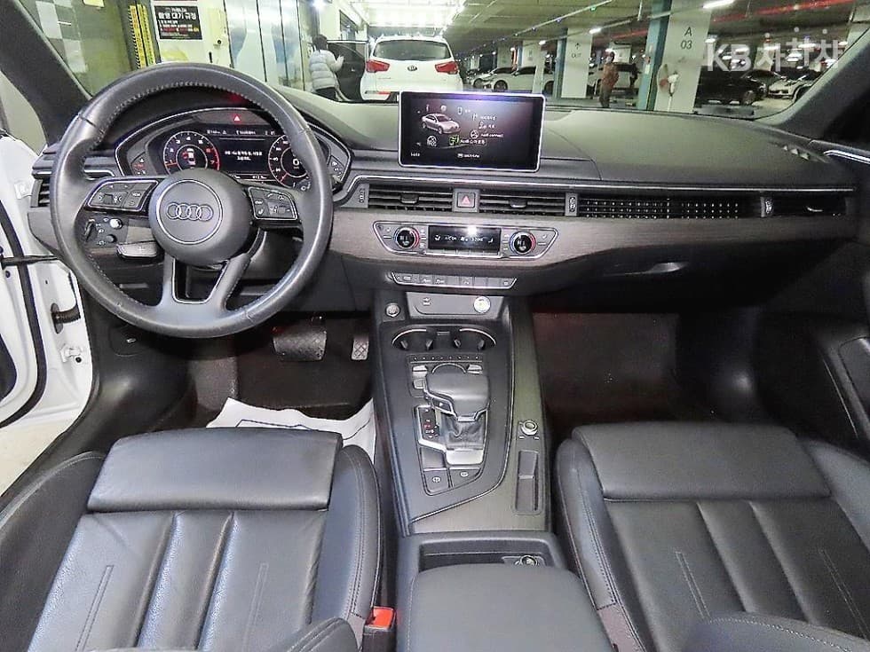 Audi A4 (B9)40 TFSI Premium - 10