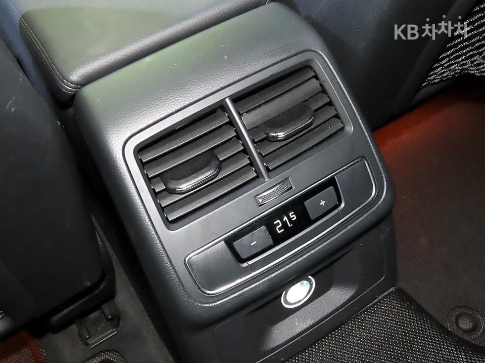 Audi A4 (B9)40 TFSI Premium - 13