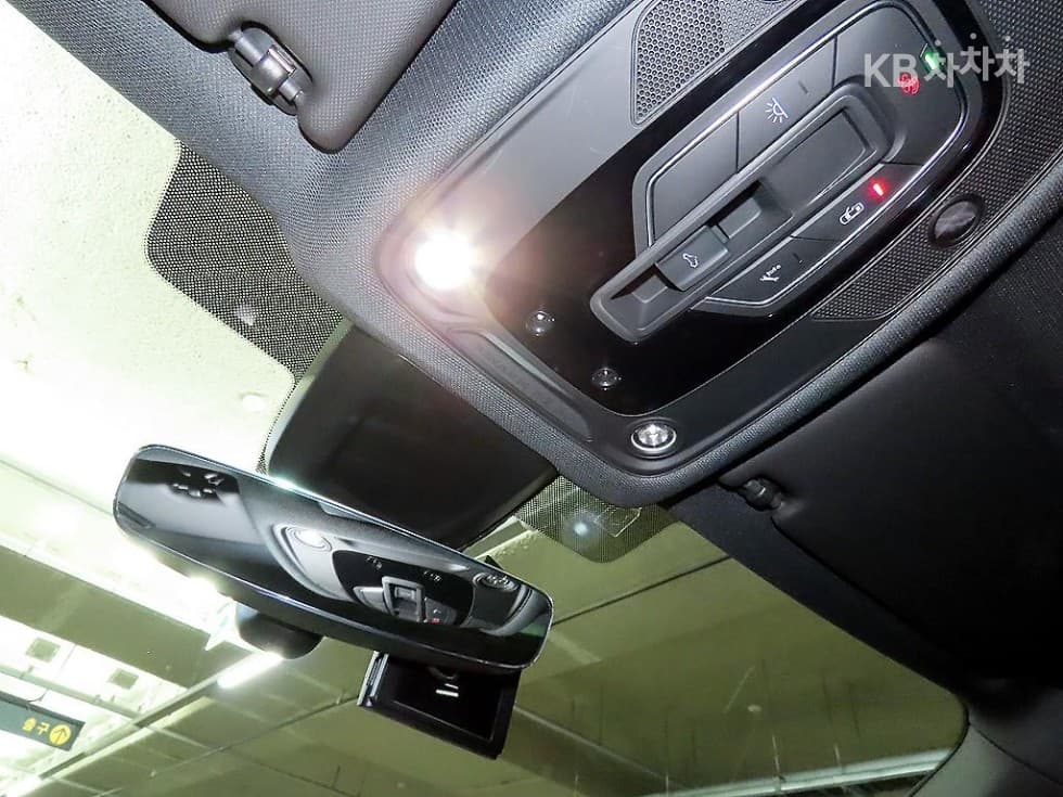 Audi A4 (B9)40 TFSI Premium - 16