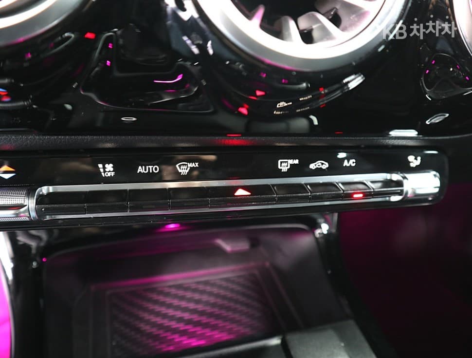 Mercedes-Benz CLA클래스(C118)CLA 250 4MATIC - 13