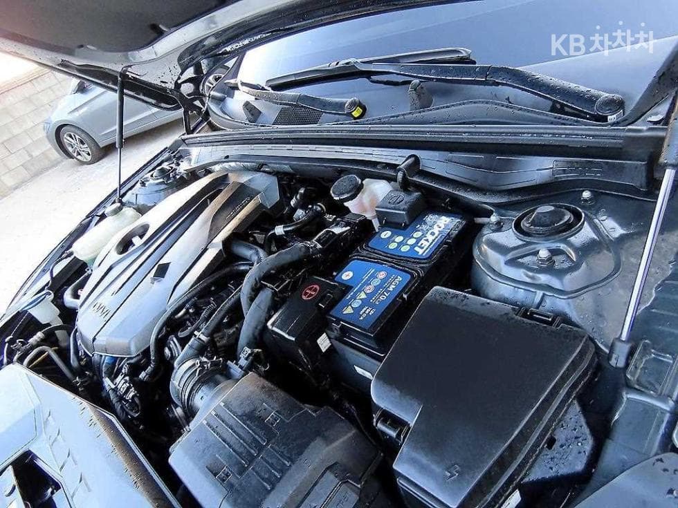 Kia K5 3rd Gen2.0 Gasoline Noblesse - 18