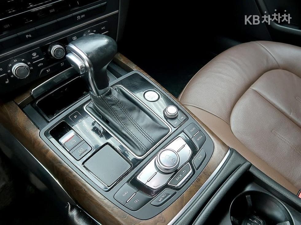 Audi NEW A635 Turbo Diesel Injection Dynamic LED C7 - 10