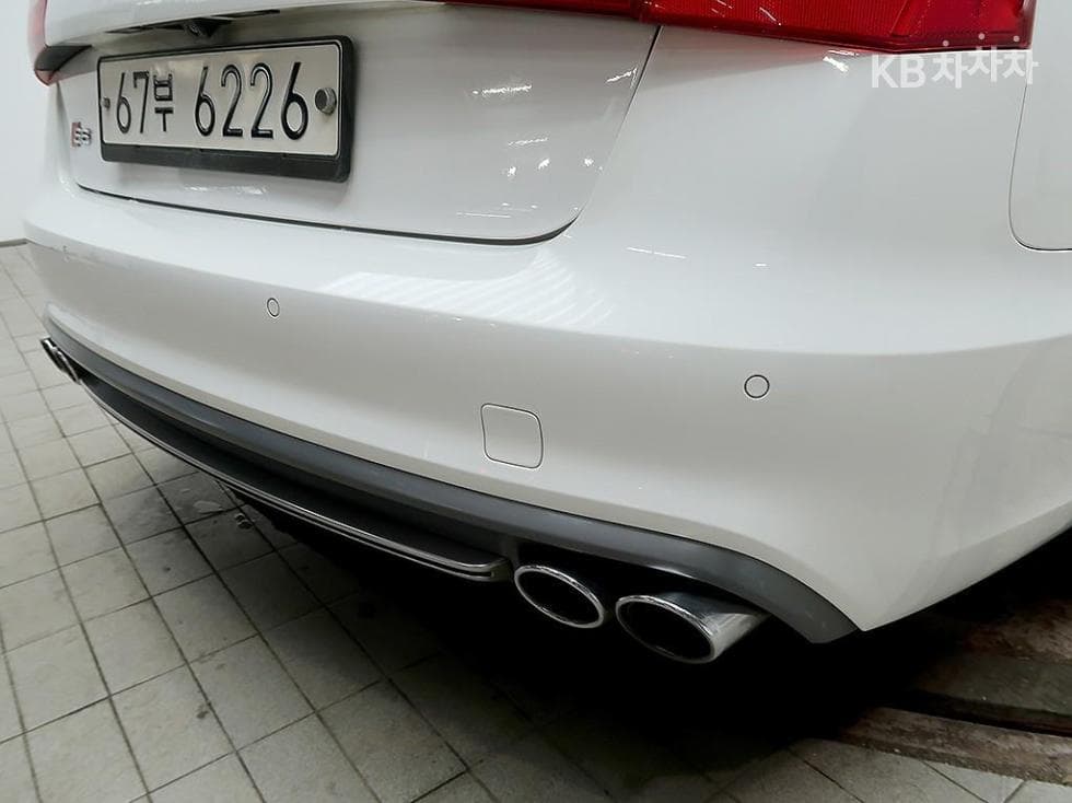 Audi NEW A635 Turbo Diesel Injection Dynamic LED C7 - 16