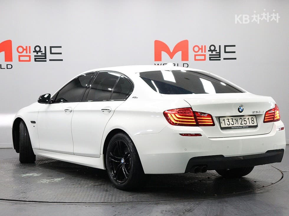 BMW New5 Series520d M Air로Dynamic F10 - 4