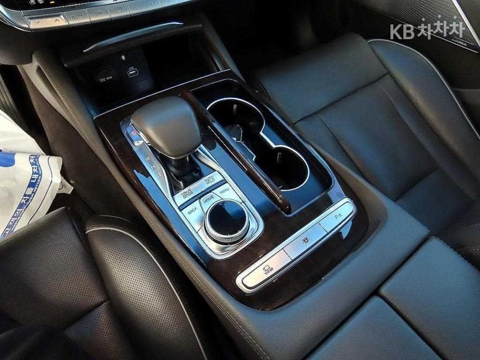Киа 더 K93.8 GDI AWD 플래티넘Ⅱ - 11