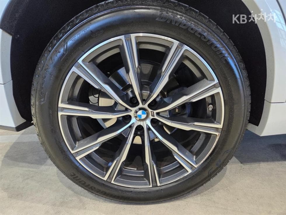 BMW X5 (G05)xDrive 30d xLine - 6