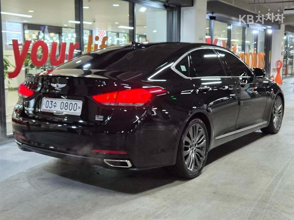 Hyundai GenesisDHG330 Premium AWD - 4