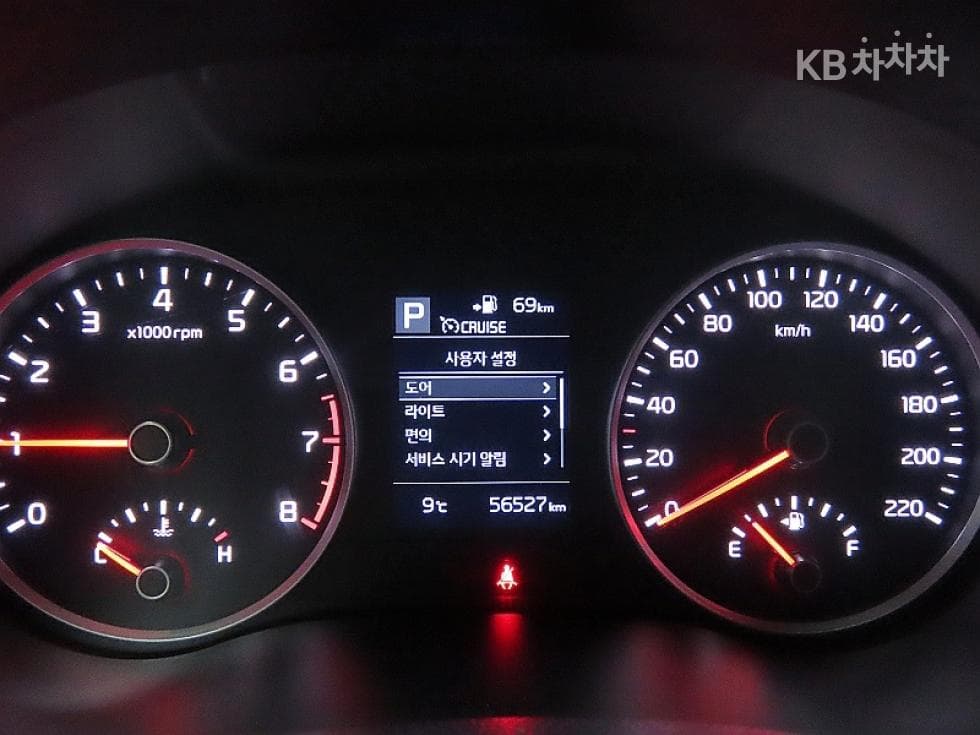 Киа StonicБензин 1.4 MPI Тренди - 8