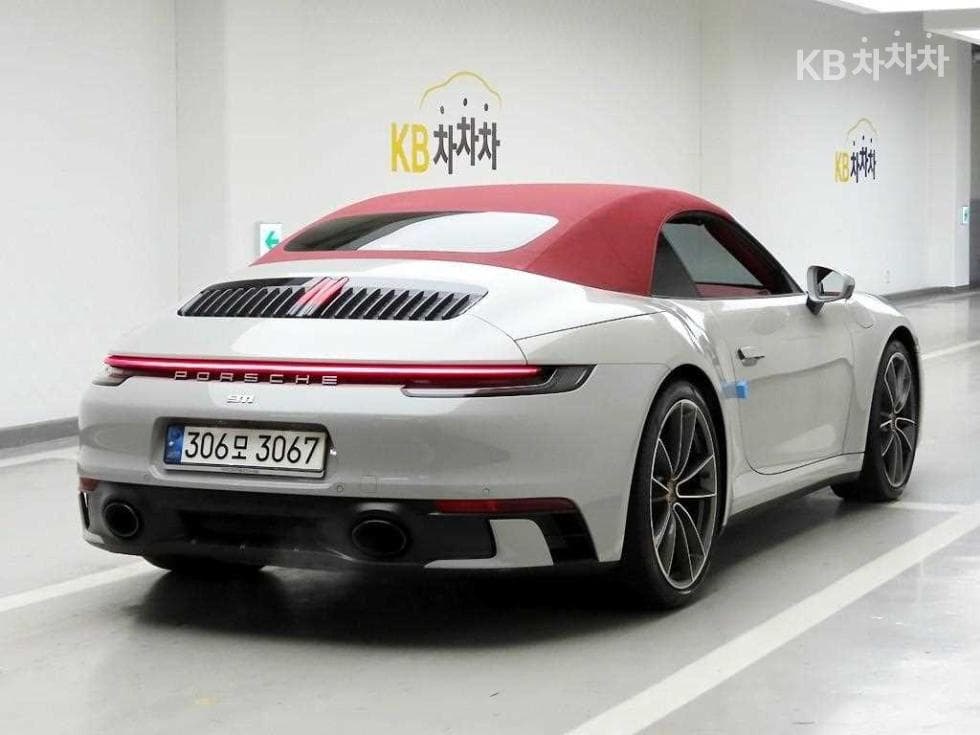 Porsche 911(992)Carrera Cabriolet - 4