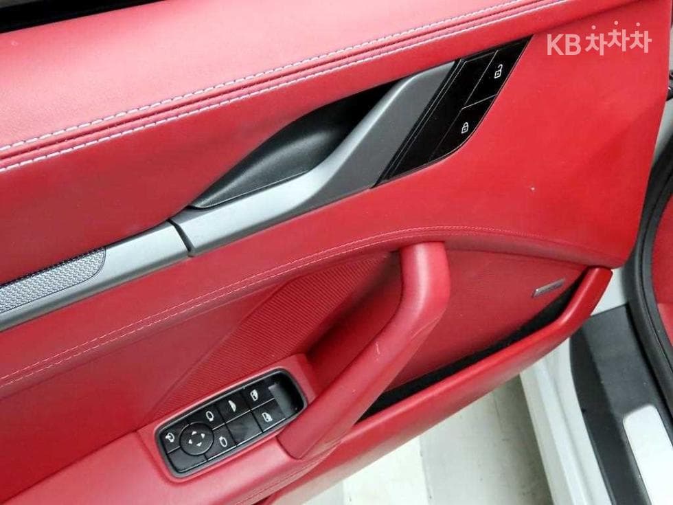 Porsche 911(992)Carrera Cabriolet - 16