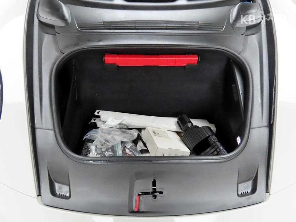 Porsche 911(992)Carrera Cabriolet - 20