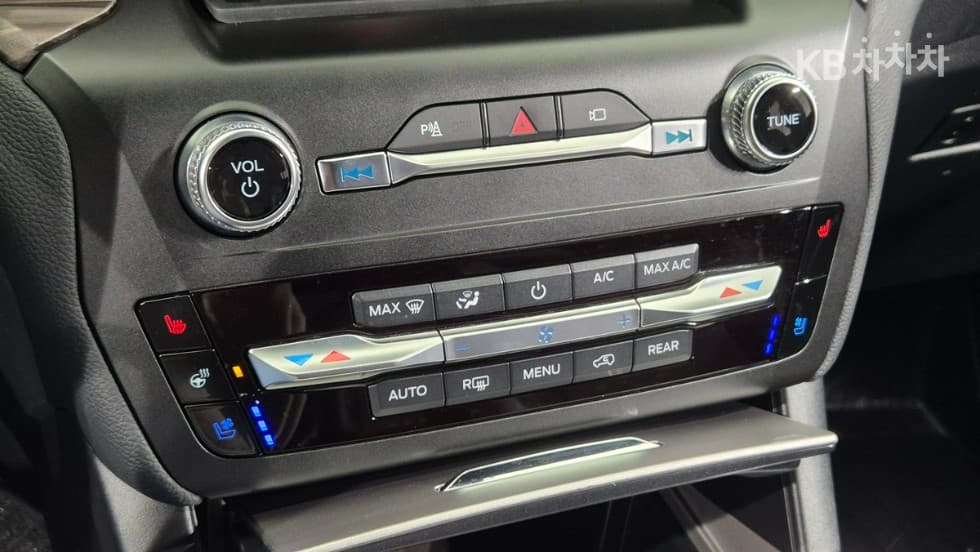 Форд Експлорер(6세대)Бензин Турбо 2.3 AWD Limited - 18