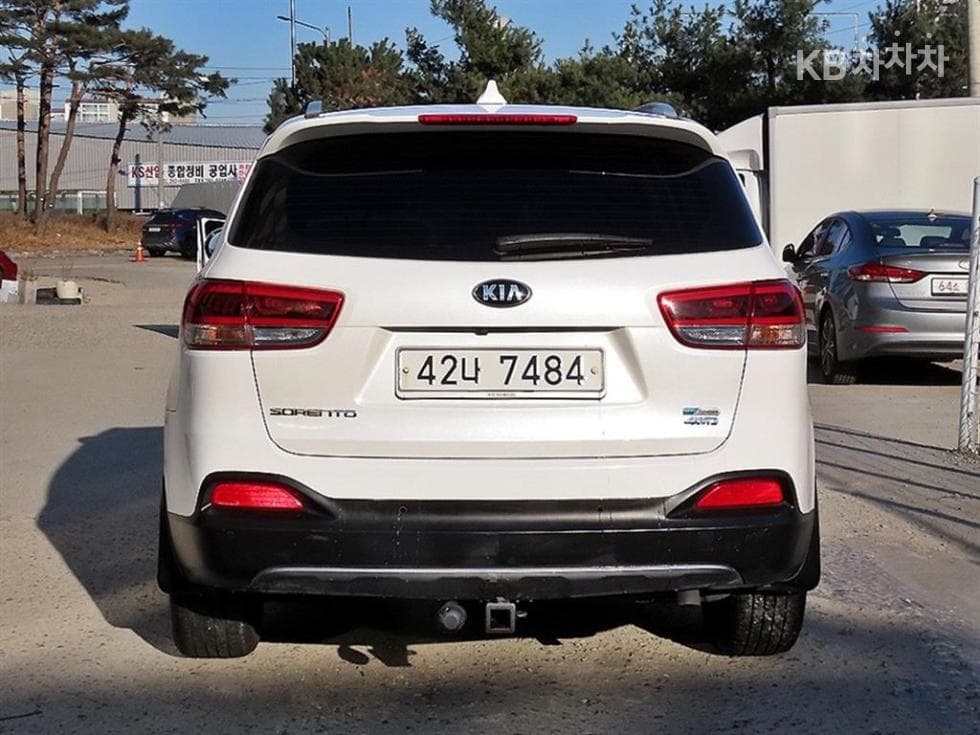 Kia All NewSorentoDiesel 2.0 2WD Noblesse - 4