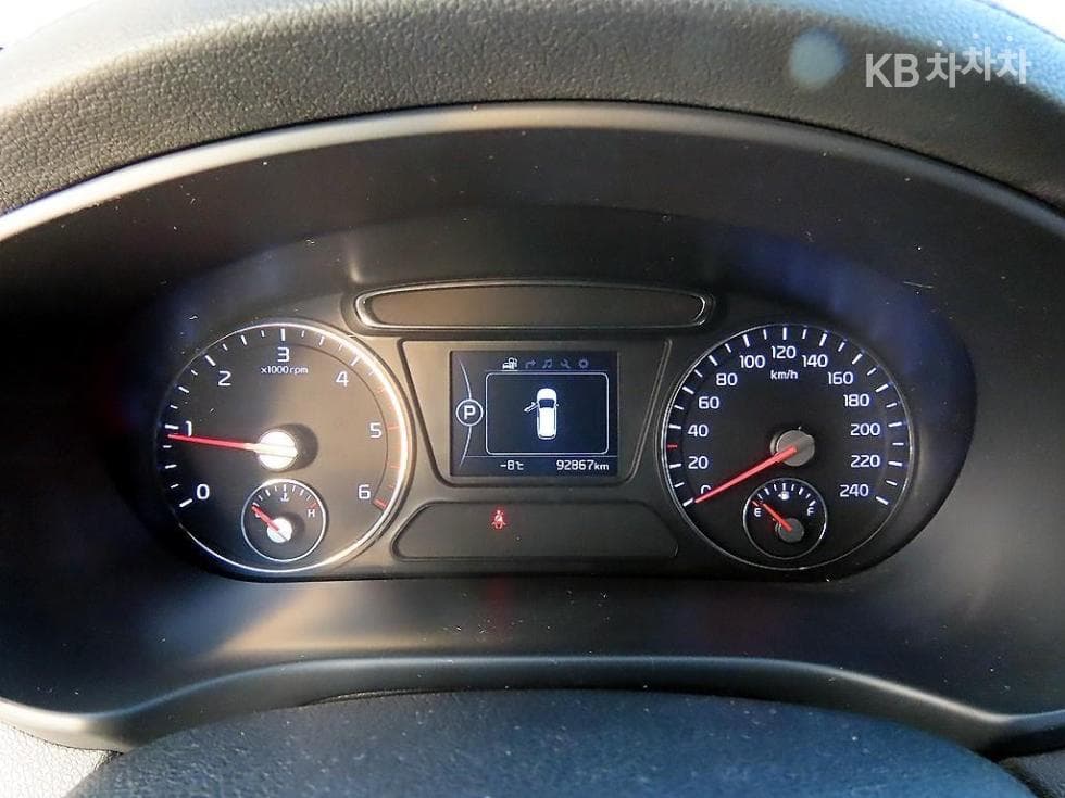 Kia All NewSorentoDiesel 2.0 2WD Noblesse - 9