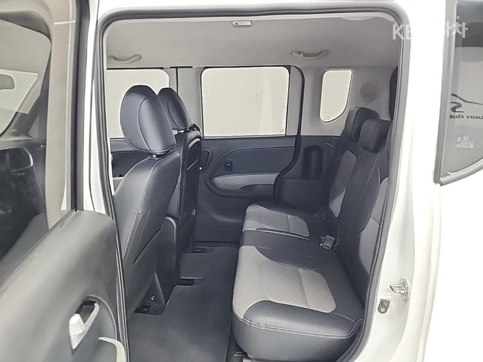 Kia The New (facelift) Ray (van)1.0 Gasoline Prestige - 12