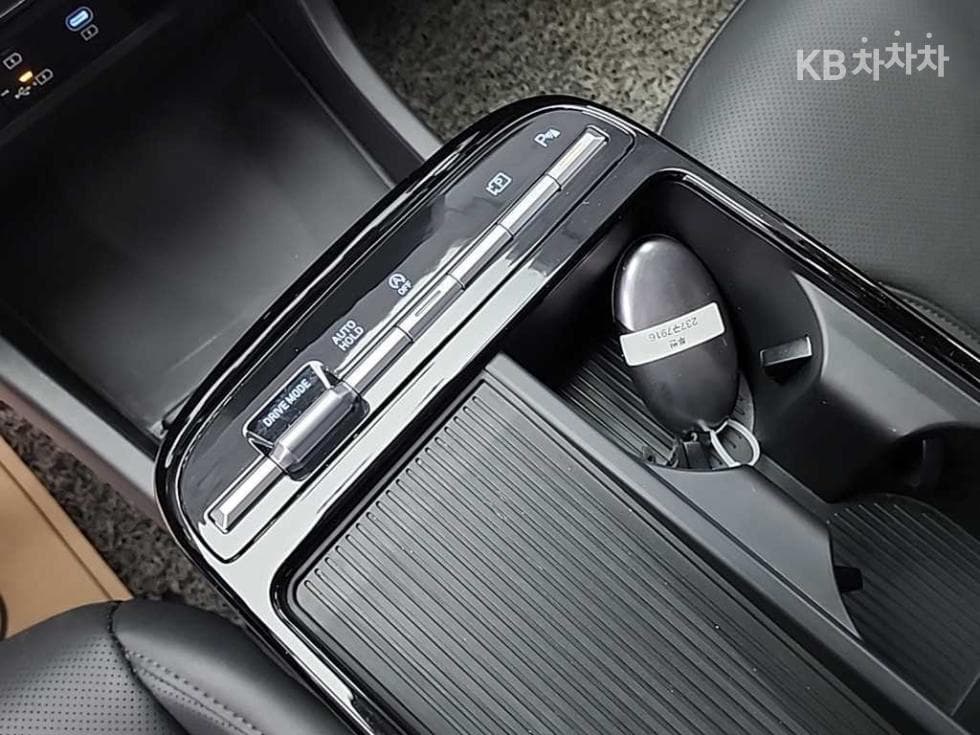 Хюндай The New (фейслифт) Туксон(NX (Lexus SUV)4)Бензин 1.6T 2WD Premium - 16