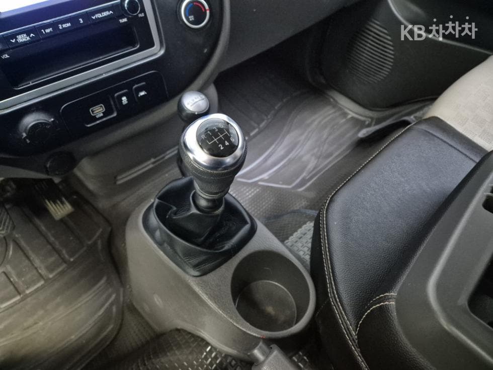 Хюндай Porter 24x4 장축 Двойна Кабина Style - 8