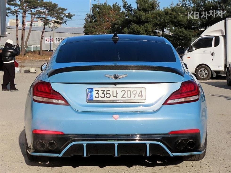 Genesis G70 SPORT3.3T SPORT AWD Supreme - 4