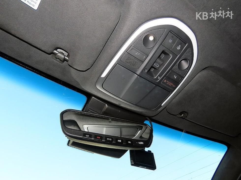 Genesis G70 SPORT3.3T SPORT AWD Supreme - 15