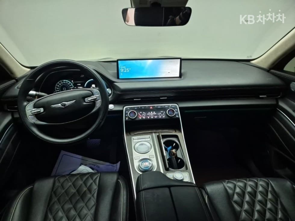 Genesis GV802.5 Turbo Gasoline AWD - 7