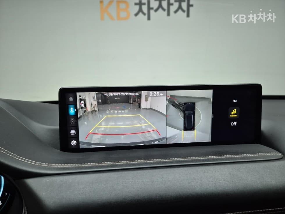 Genesis GV802.5 Turbo Gasoline AWD - 14