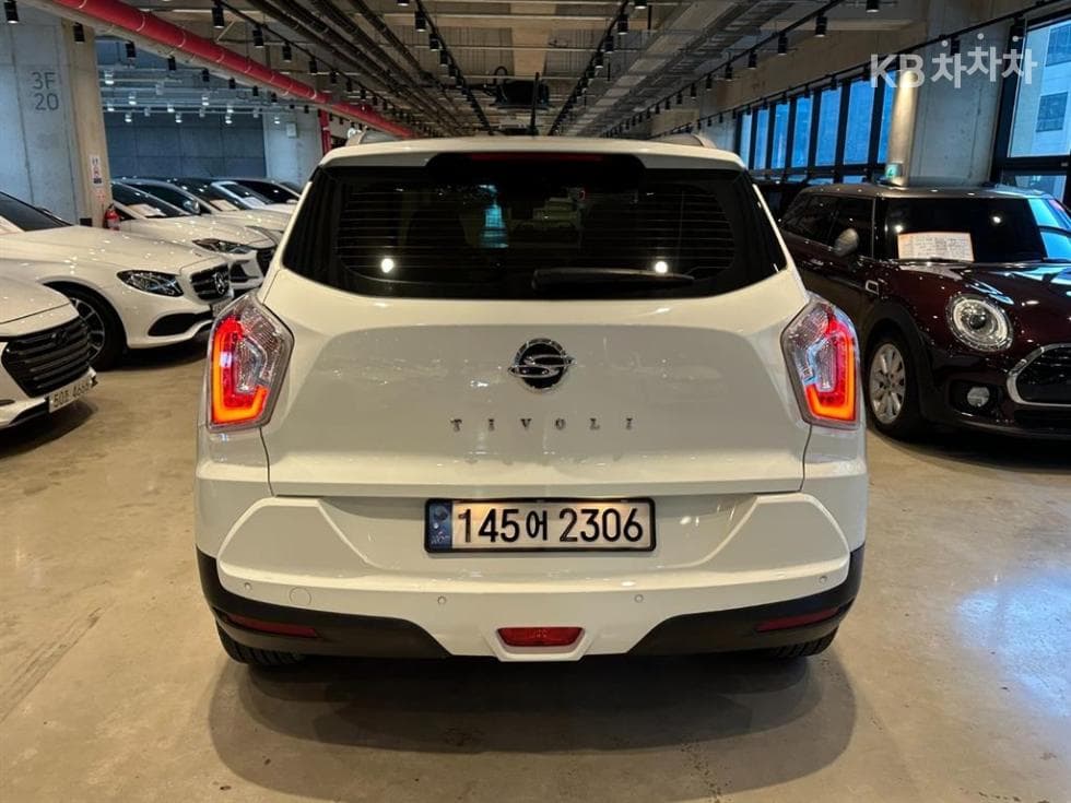 КейДжи Мобилити ТиволиБензин LX Най-висок клас - 3