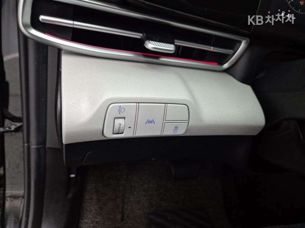 Hyundai All New Avante (Elantra)(CN7)1.6 Gasoline Inspiration - 17