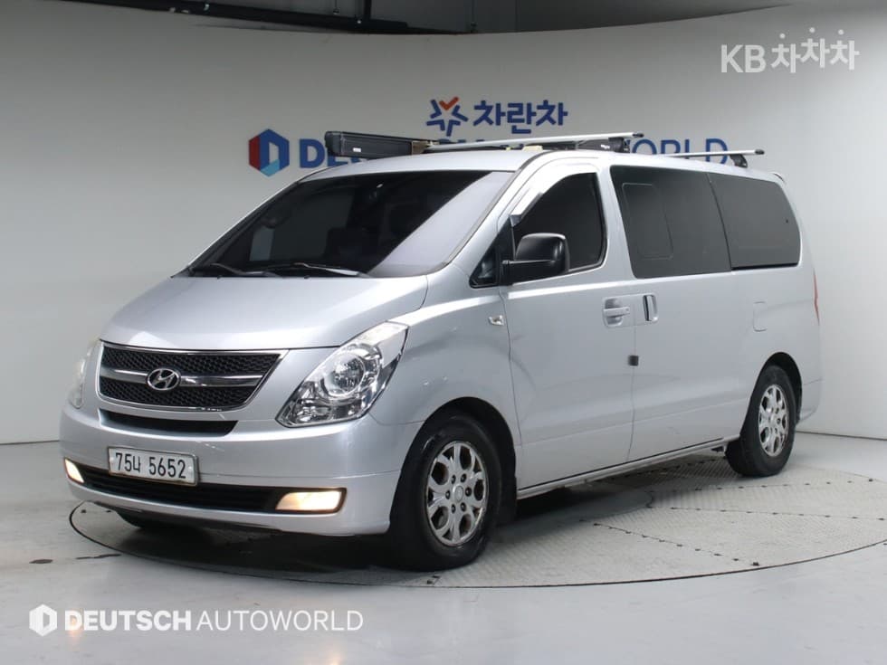 Hyundai Grand StarexCamper / Camping car - 2
