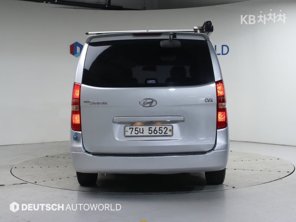 Hyundai Grand StarexCamper / Camping car - 4