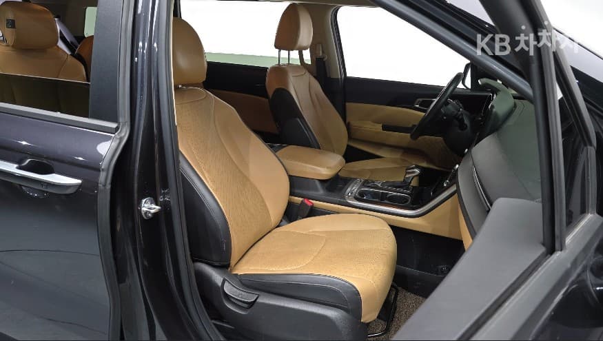 Киа Канивал 4-то поколениеD2.2 9-местен Престиж - 11